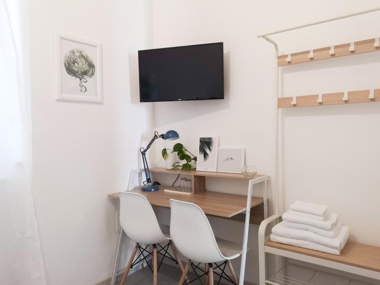 Civico13 Bed & Breakfast Naples Luaran gambar